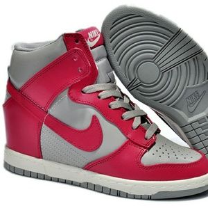 Nike Grey Pink Womens Dunk Sky Hi Wedge Size 8